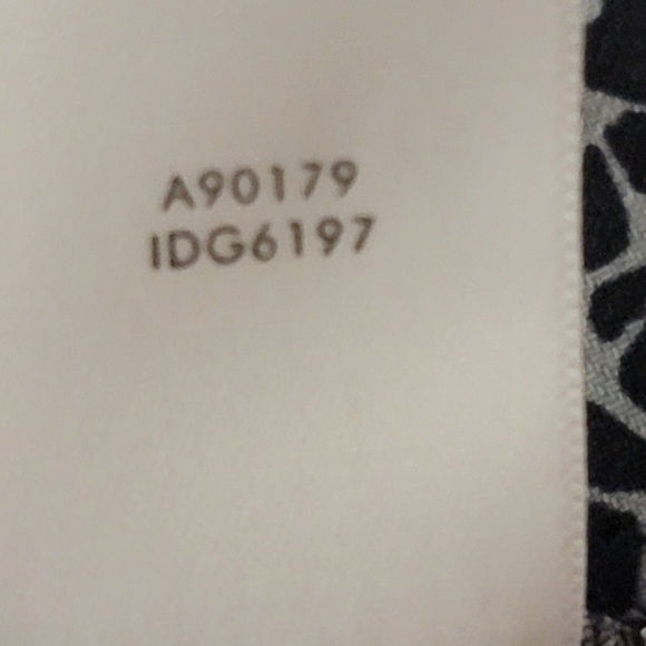 Dialogue faux wrap pleated long sleeve v neck dress size XS - Picture 8 of 8